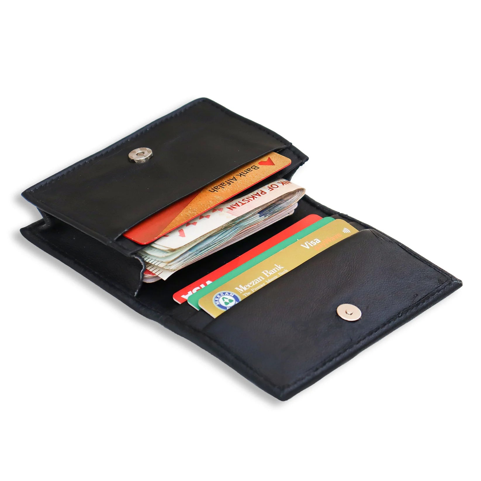 Ultra Space Wallet: Carry More. Stay Slim. Look Sharp