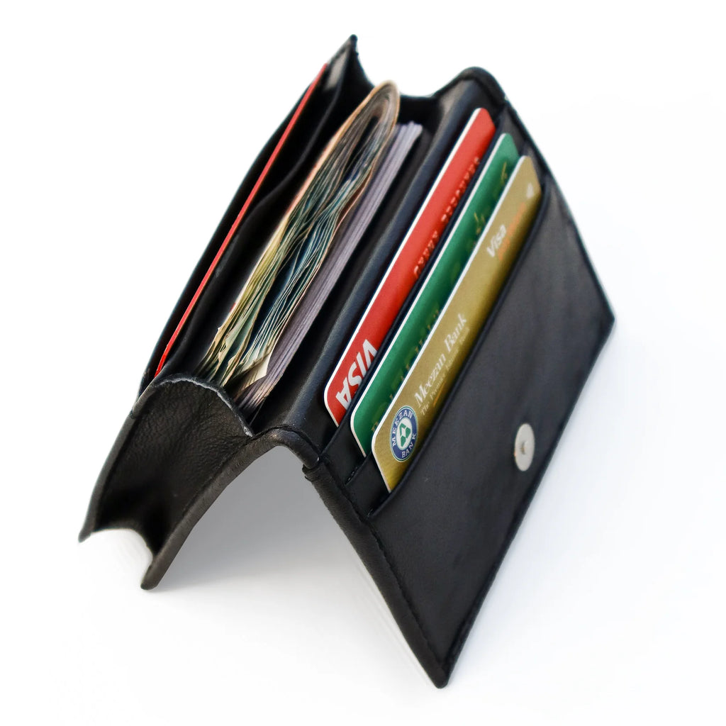 Ultra Space Wallet: Carry More. Stay Slim. Look Sharp